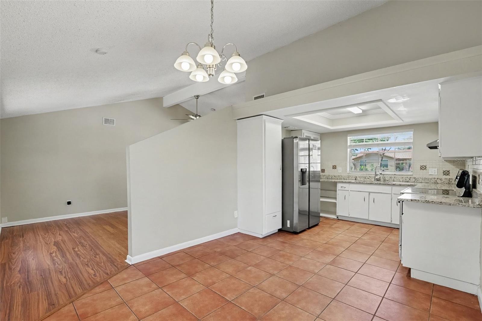 603 HIGHVIEW TER N