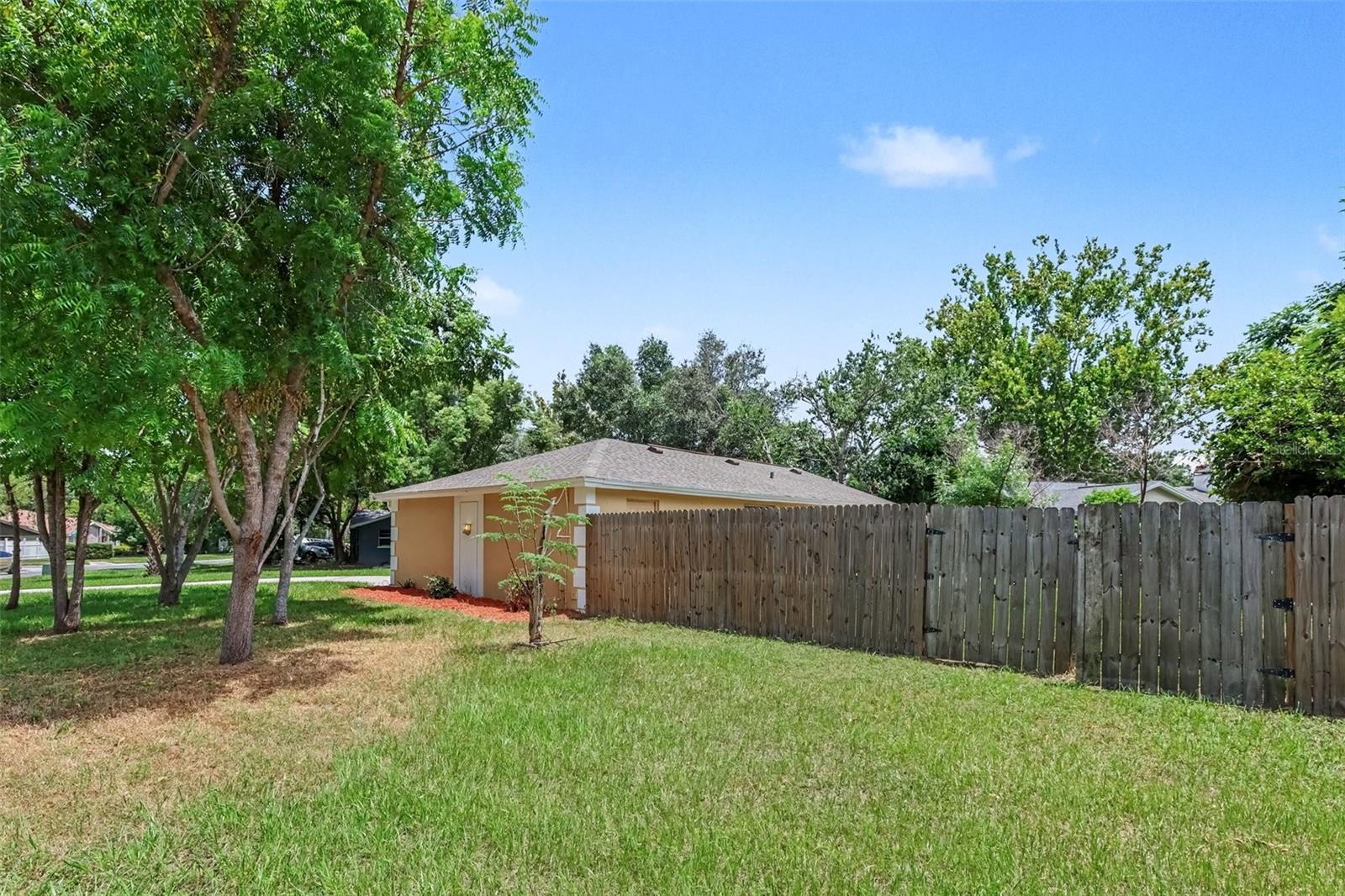 603 HIGHVIEW TER N