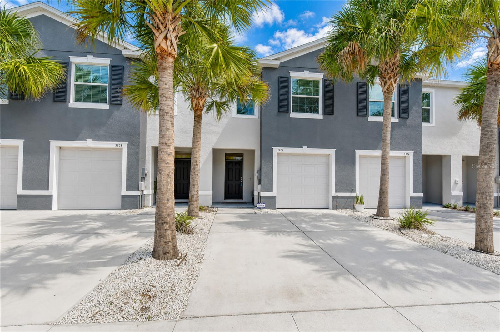3326 Pleasant Willow Ct, Brandon