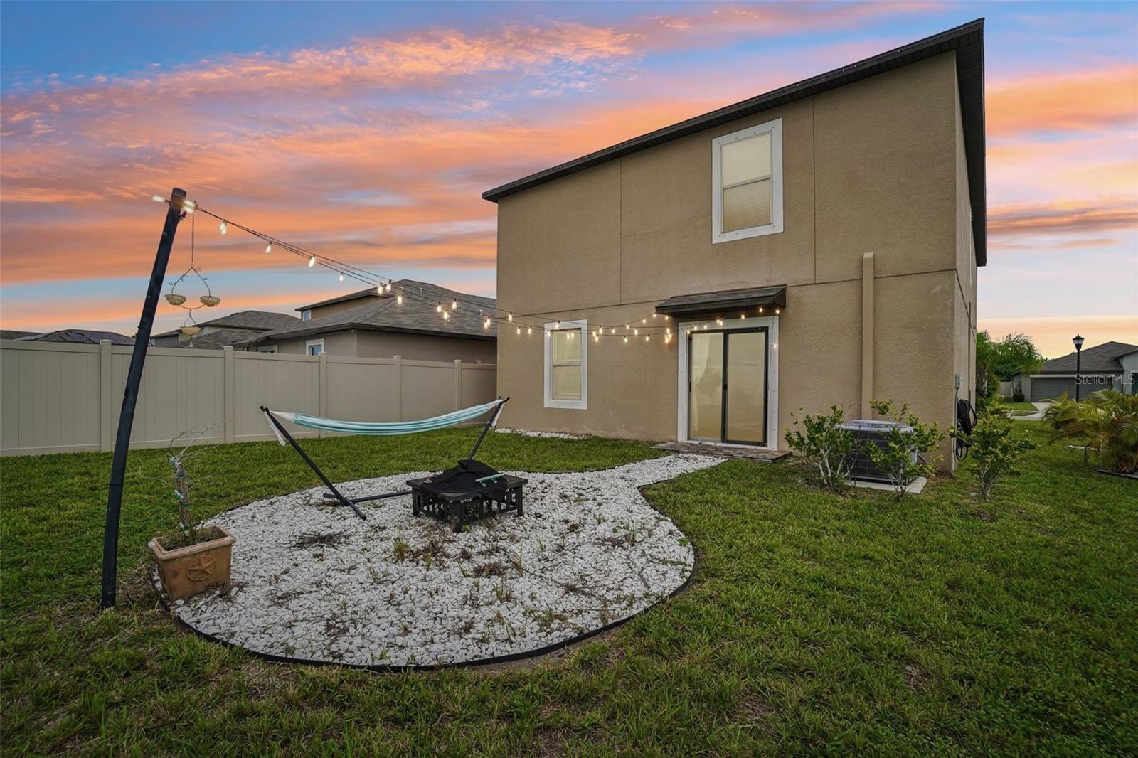 9663 CHANNING HILL DR