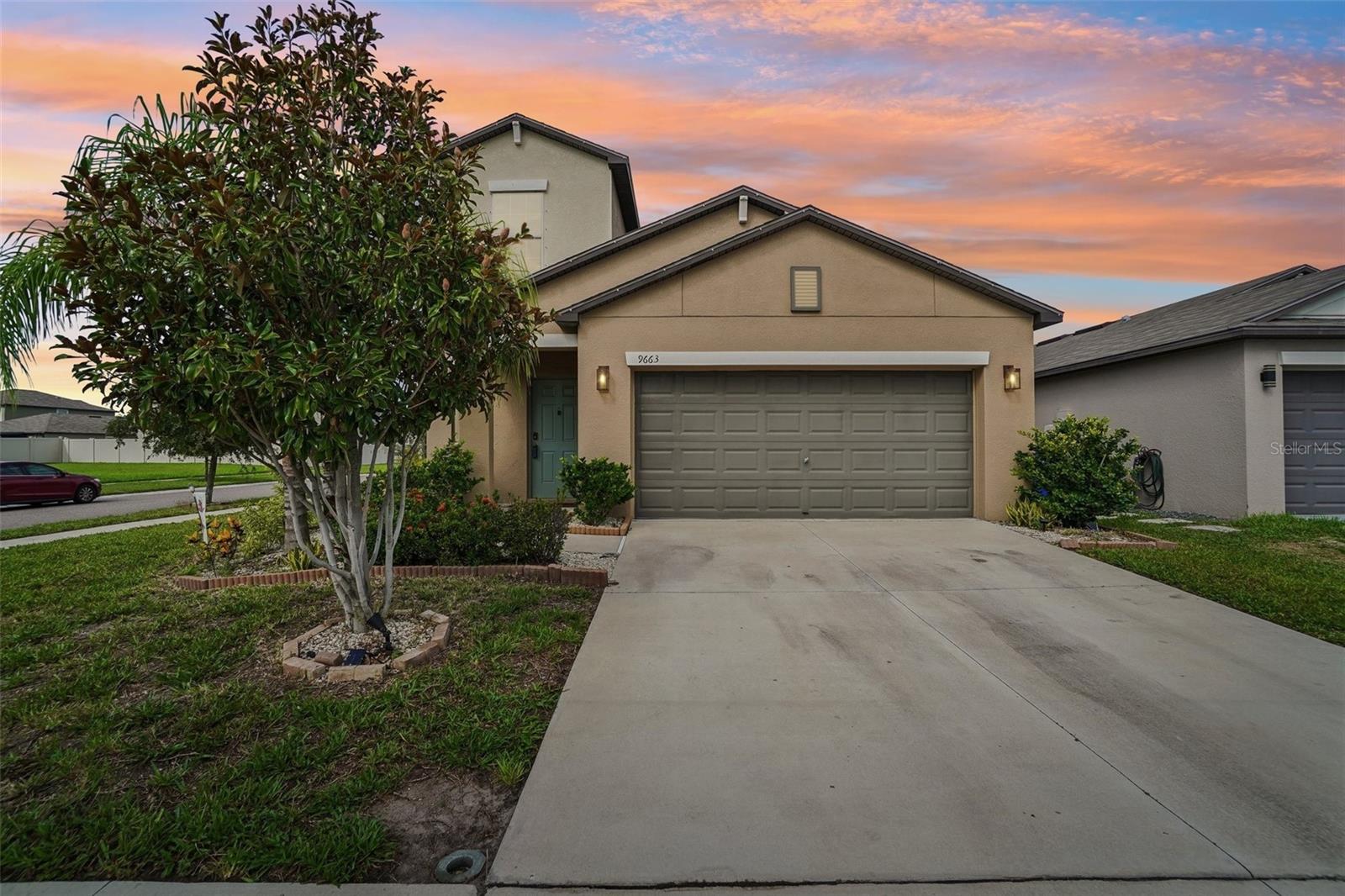 9663 CHANNING HILL DR