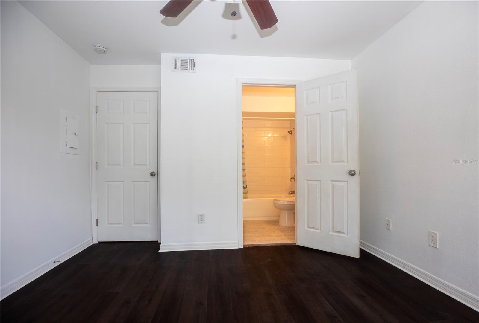 8711 FANCY FINCH DR #101