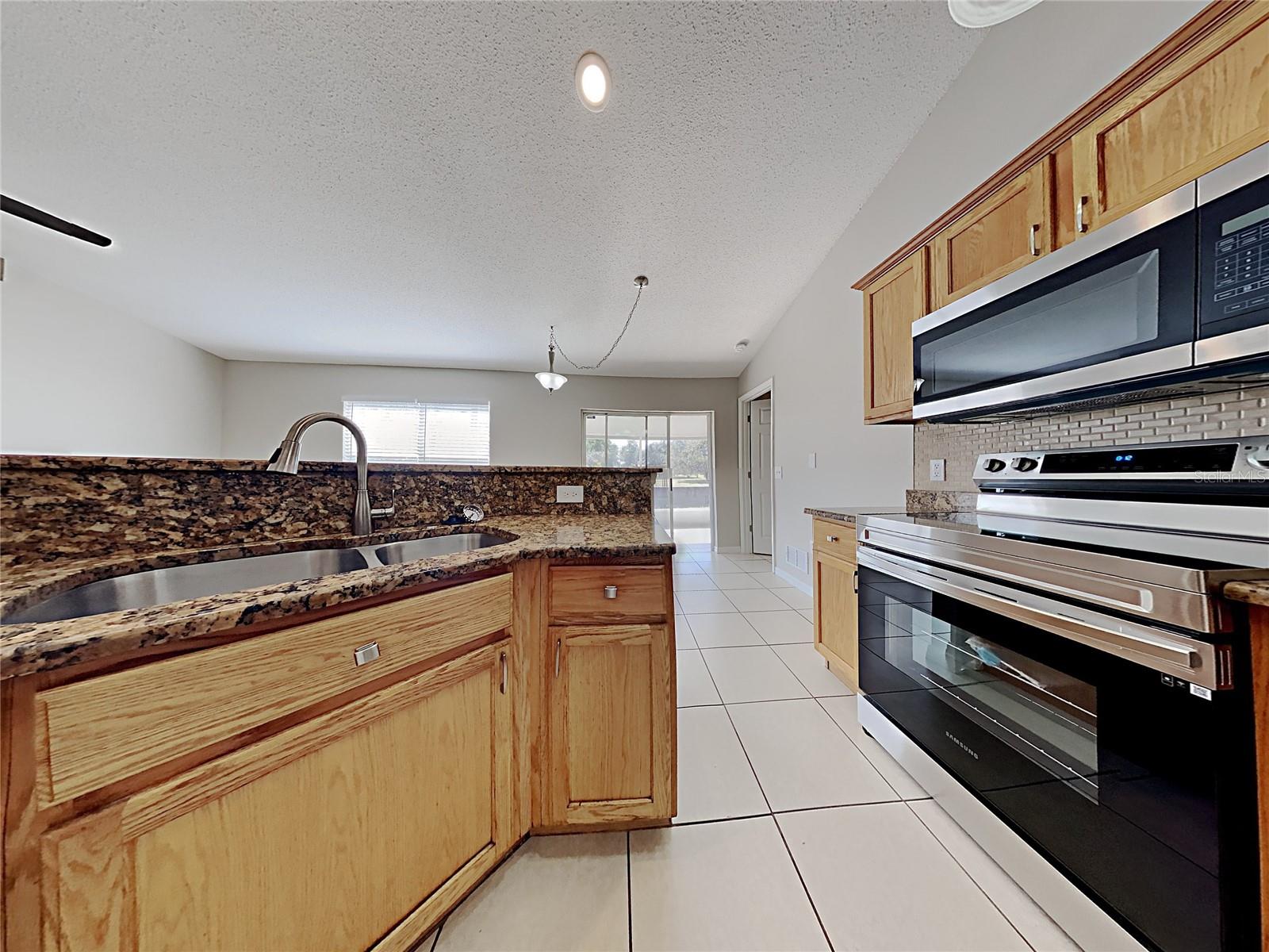 1322 DRAGON HEAD DR