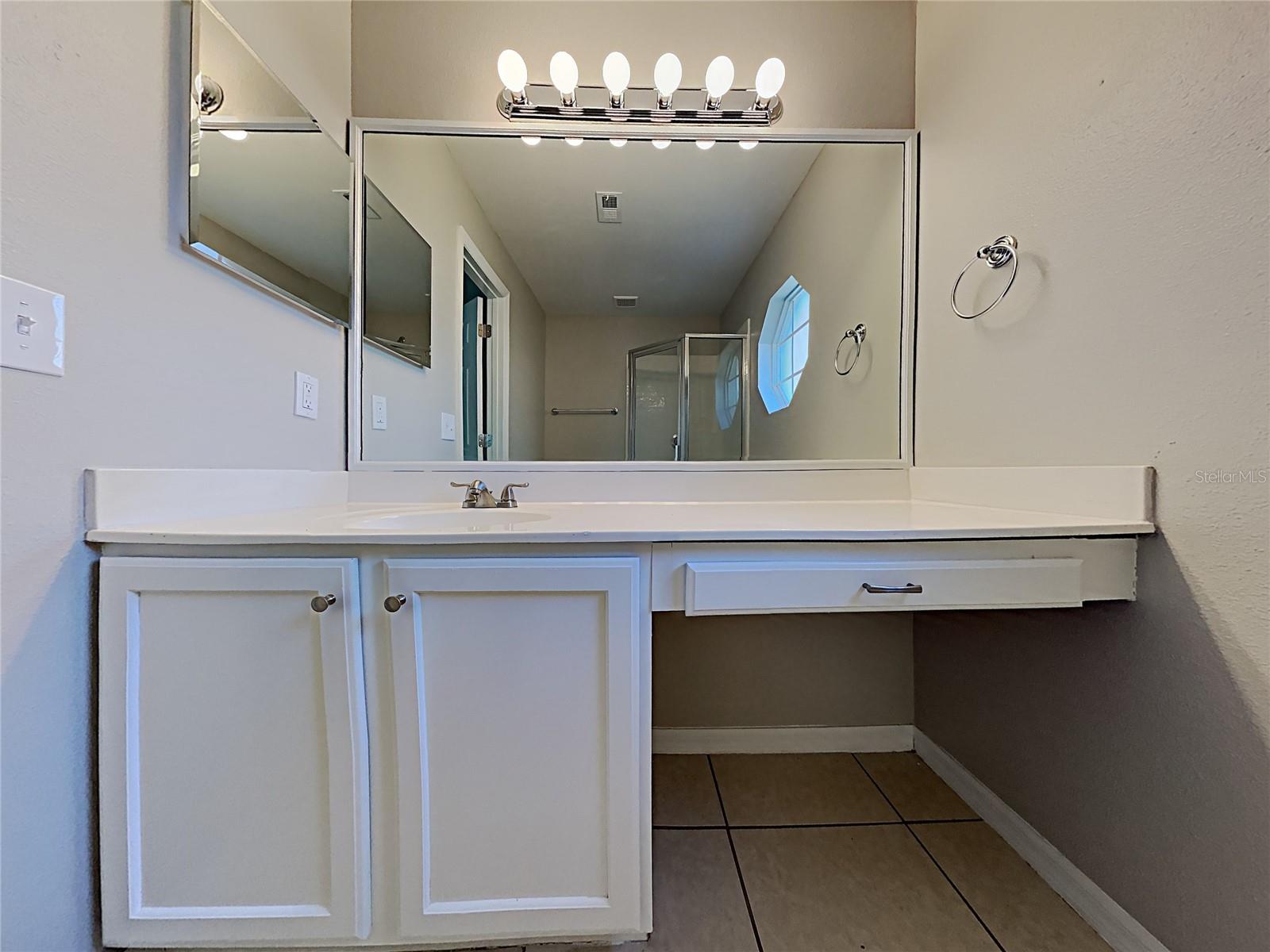 1322 DRAGON HEAD DR