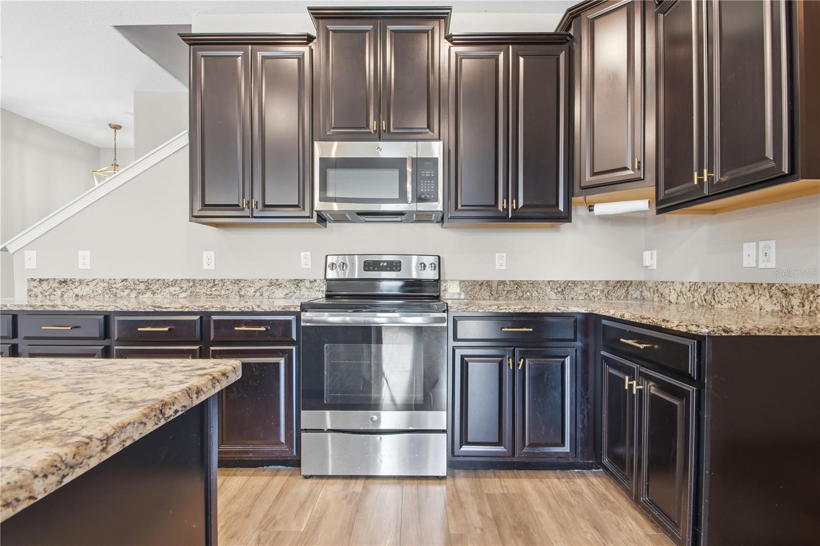 13822 REINDEER CIR