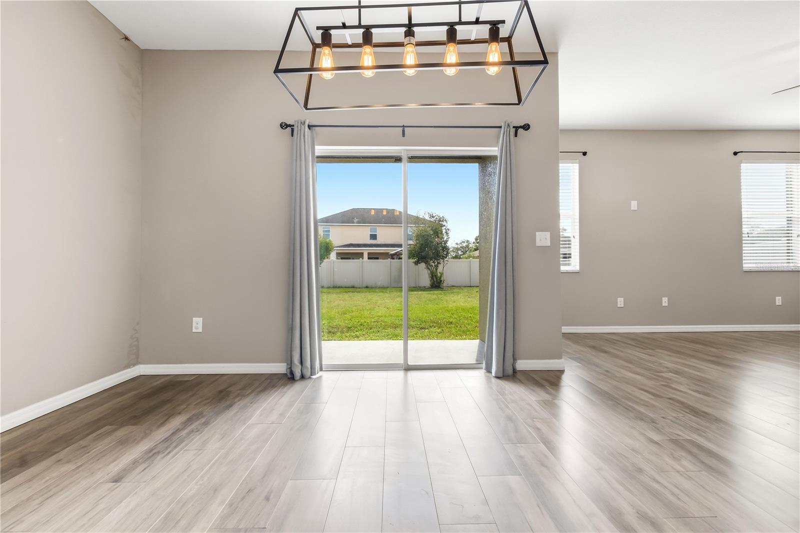 13822 REINDEER CIR