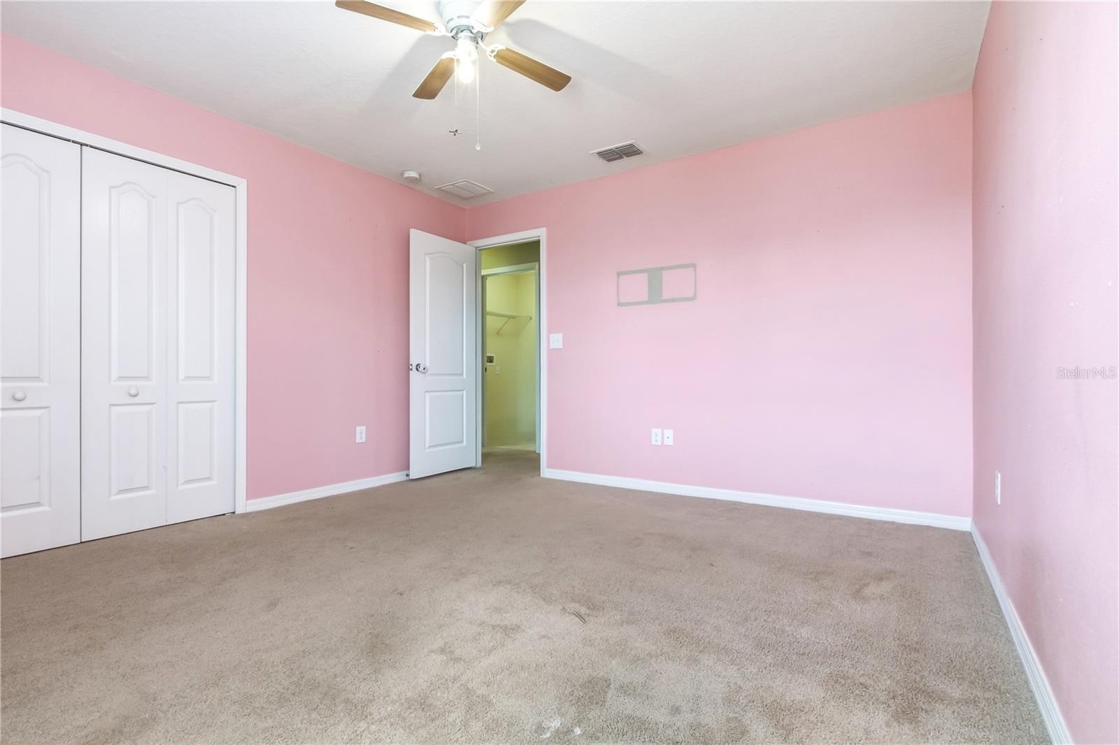 13822 REINDEER CIR
