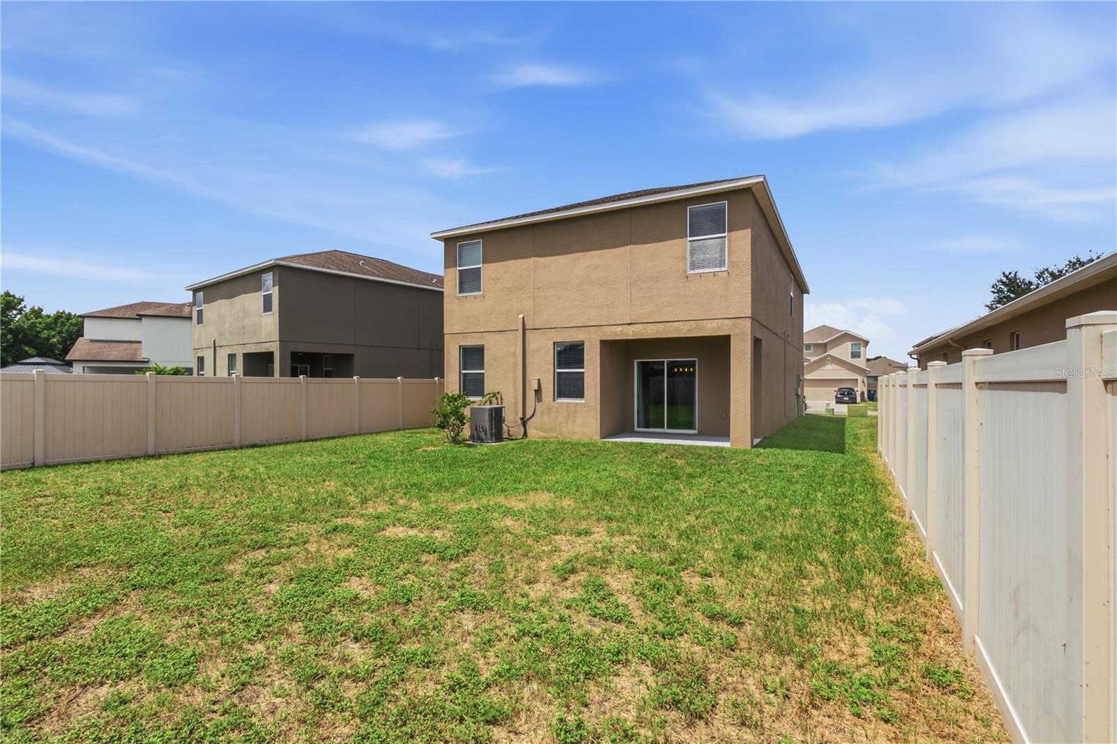 13822 REINDEER CIR
