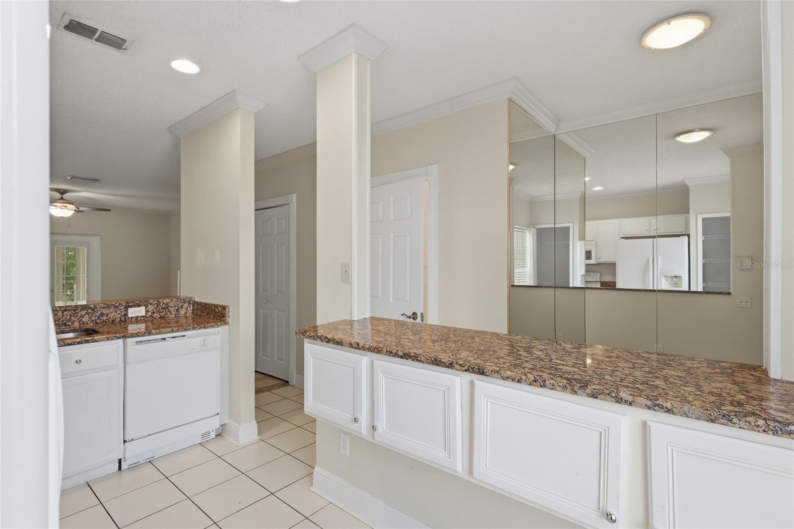 5416 CARROLLWOOD KEY DR #8
