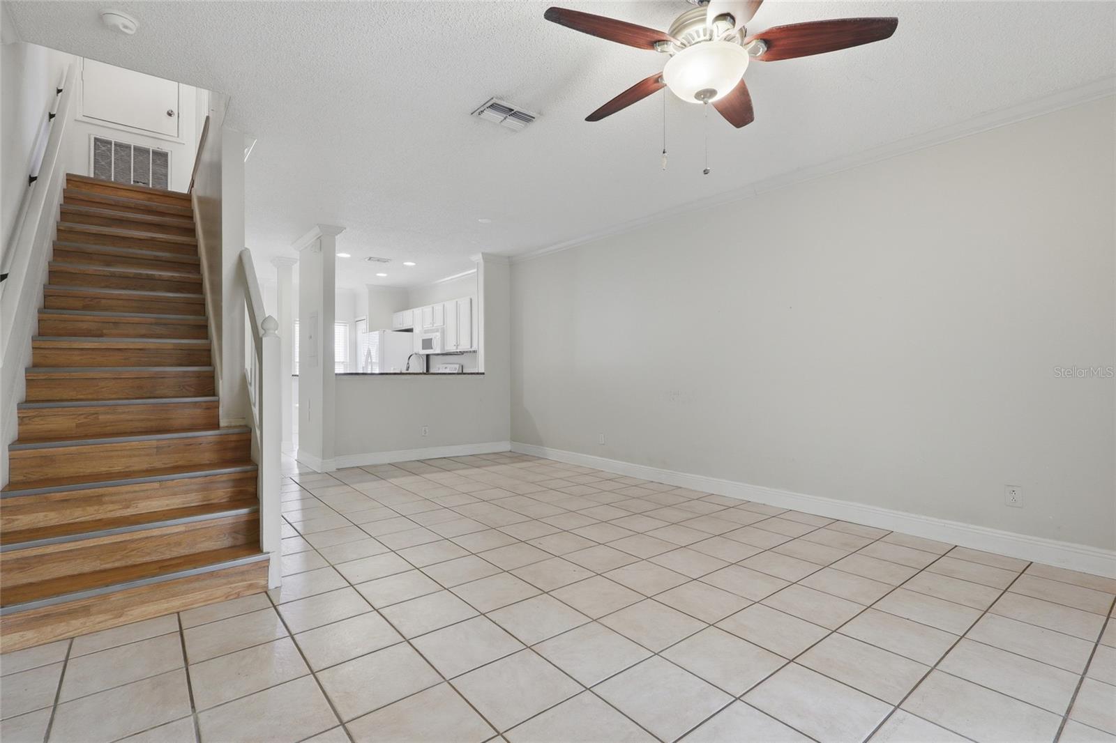 5416 CARROLLWOOD KEY DR #8