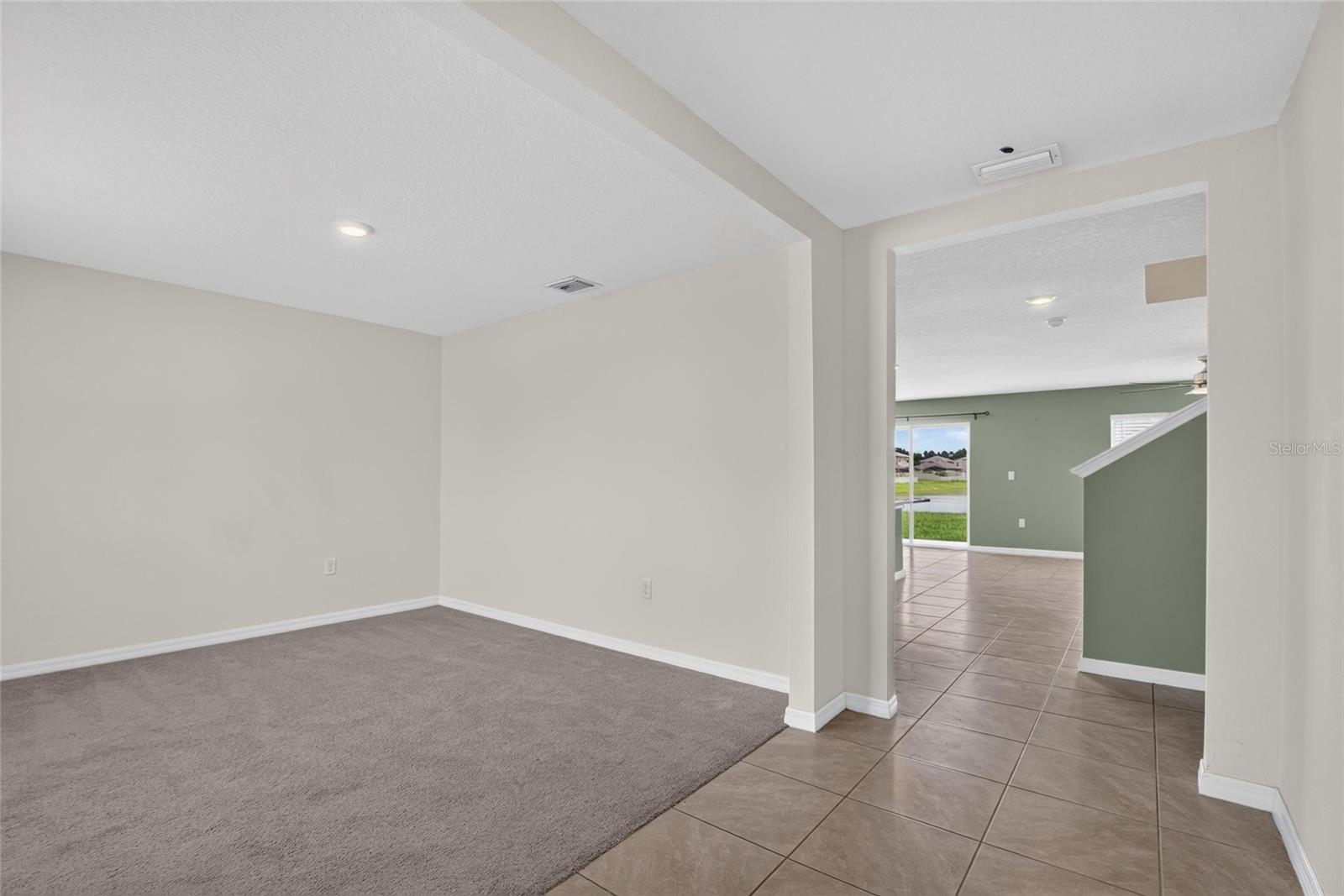 2818 GUMBO LIMBO DR