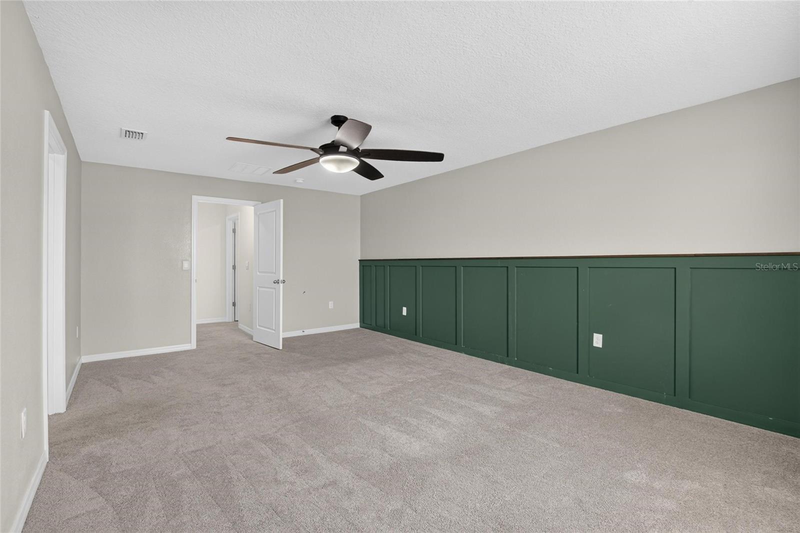 2818 GUMBO LIMBO DR