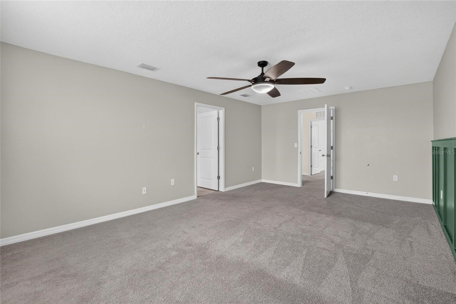 2818 GUMBO LIMBO DR