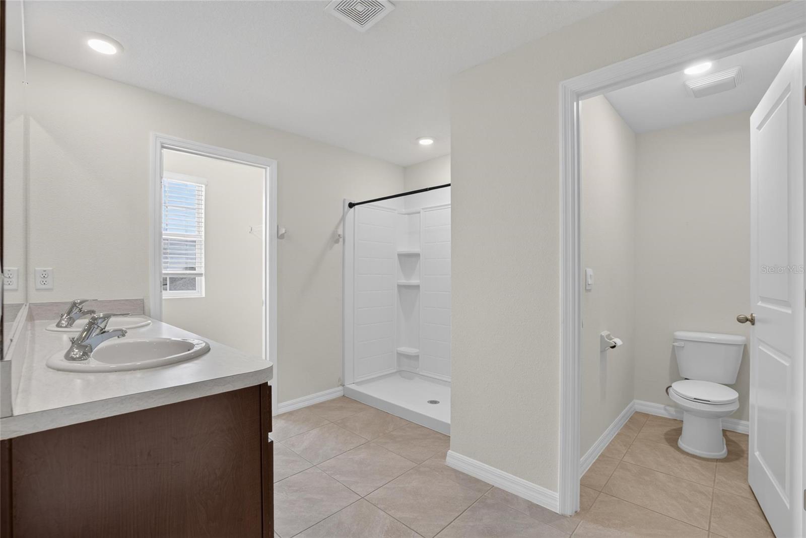 2818 GUMBO LIMBO DR