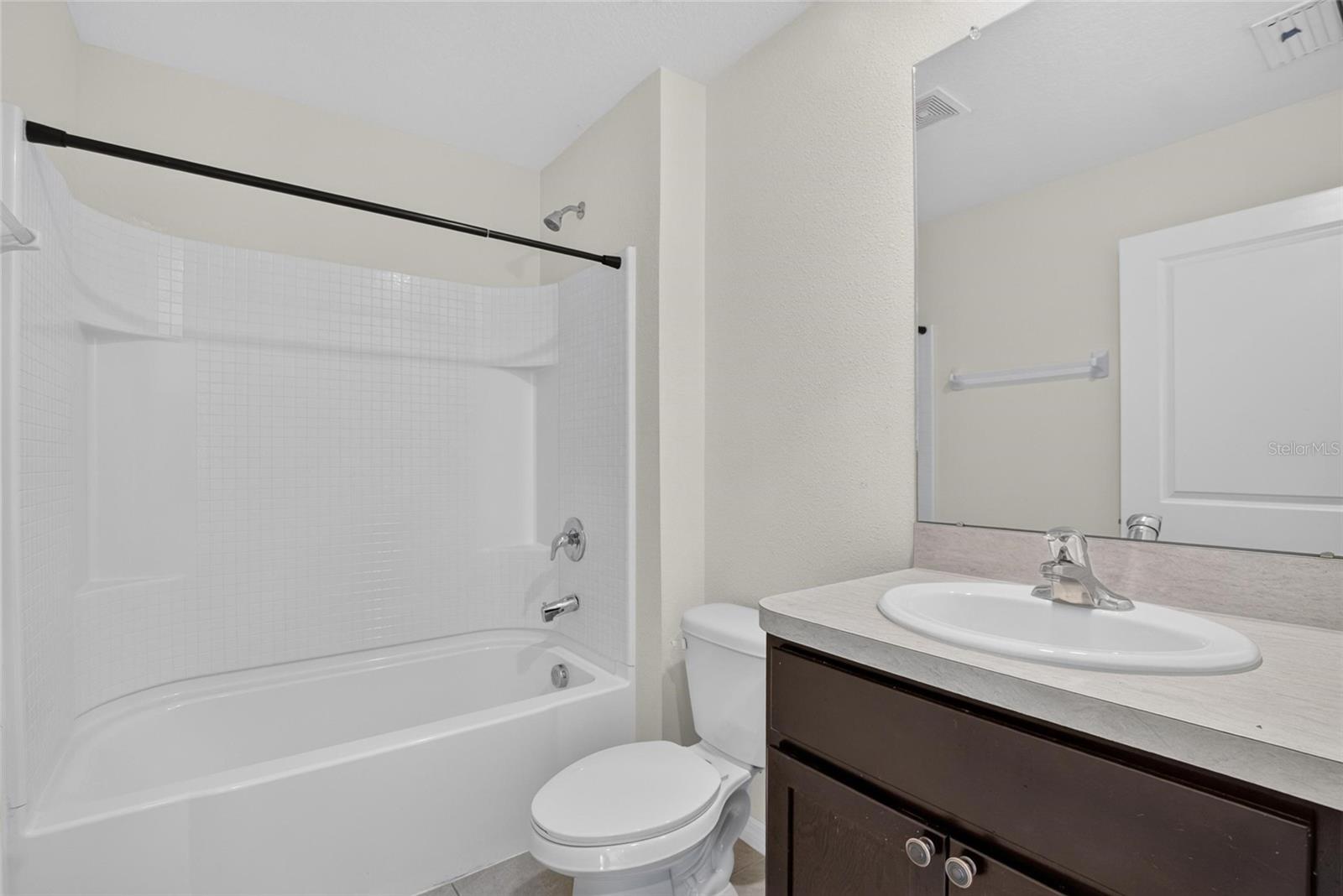 2818 GUMBO LIMBO DR