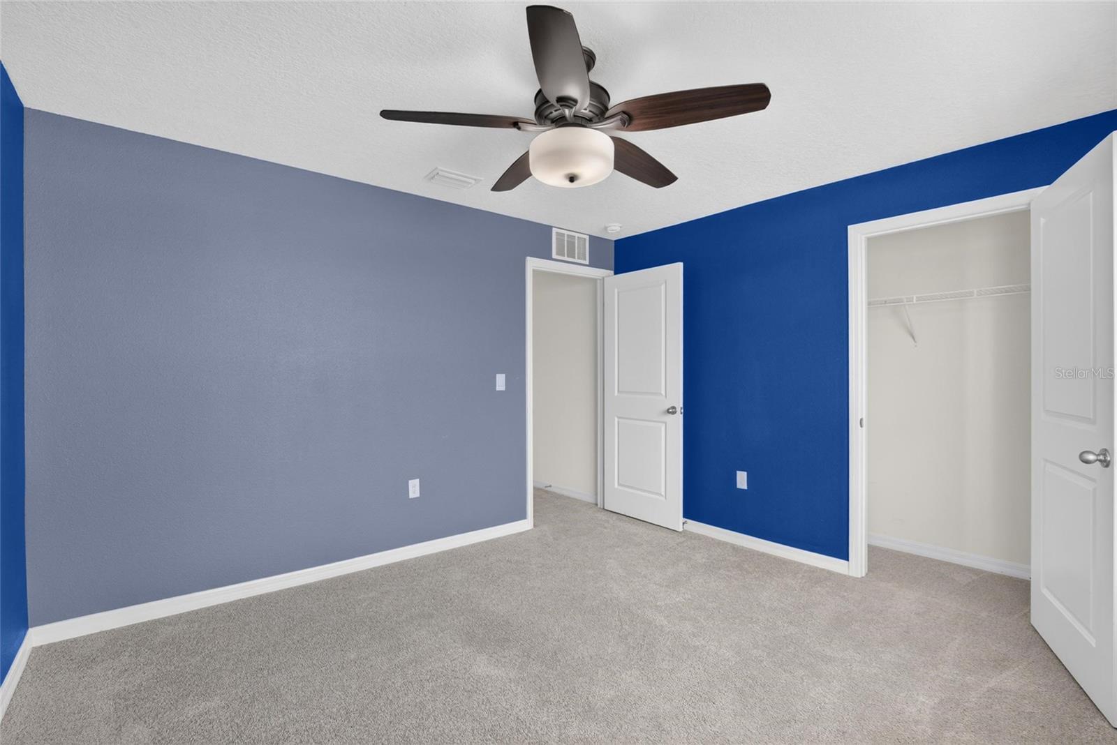 2818 GUMBO LIMBO DR