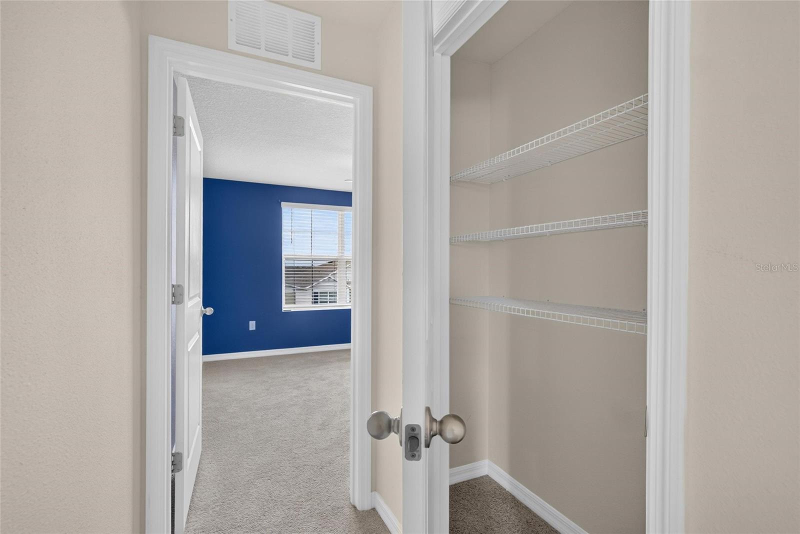 2818 GUMBO LIMBO DR