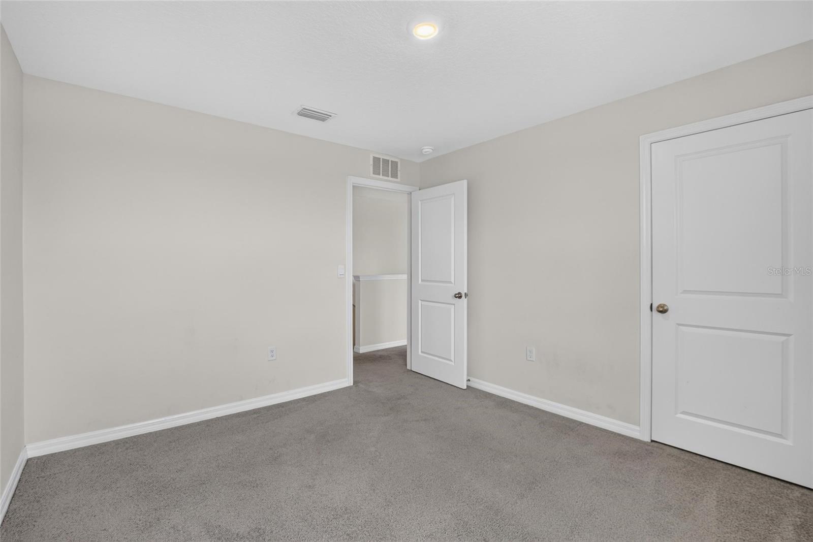 2818 GUMBO LIMBO DR