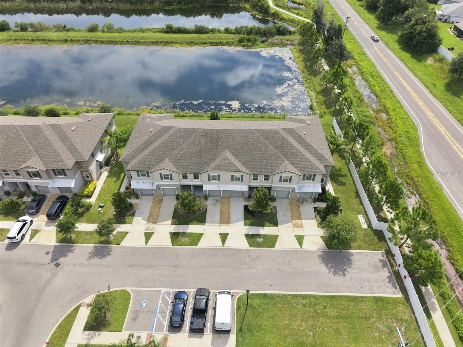 15548 FLORENCE HOLLOW PL