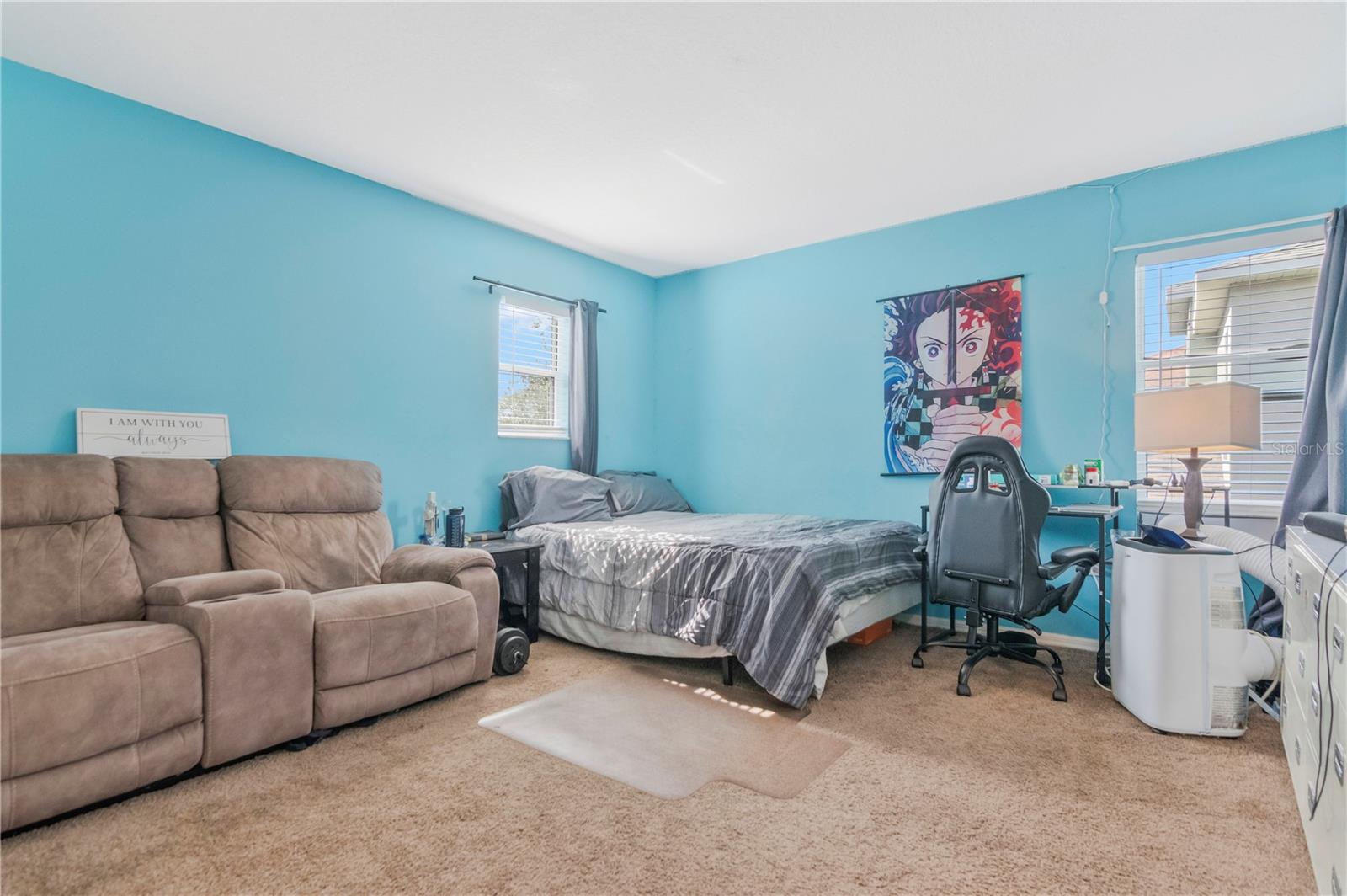 19604 TIMBERBLUFF DR