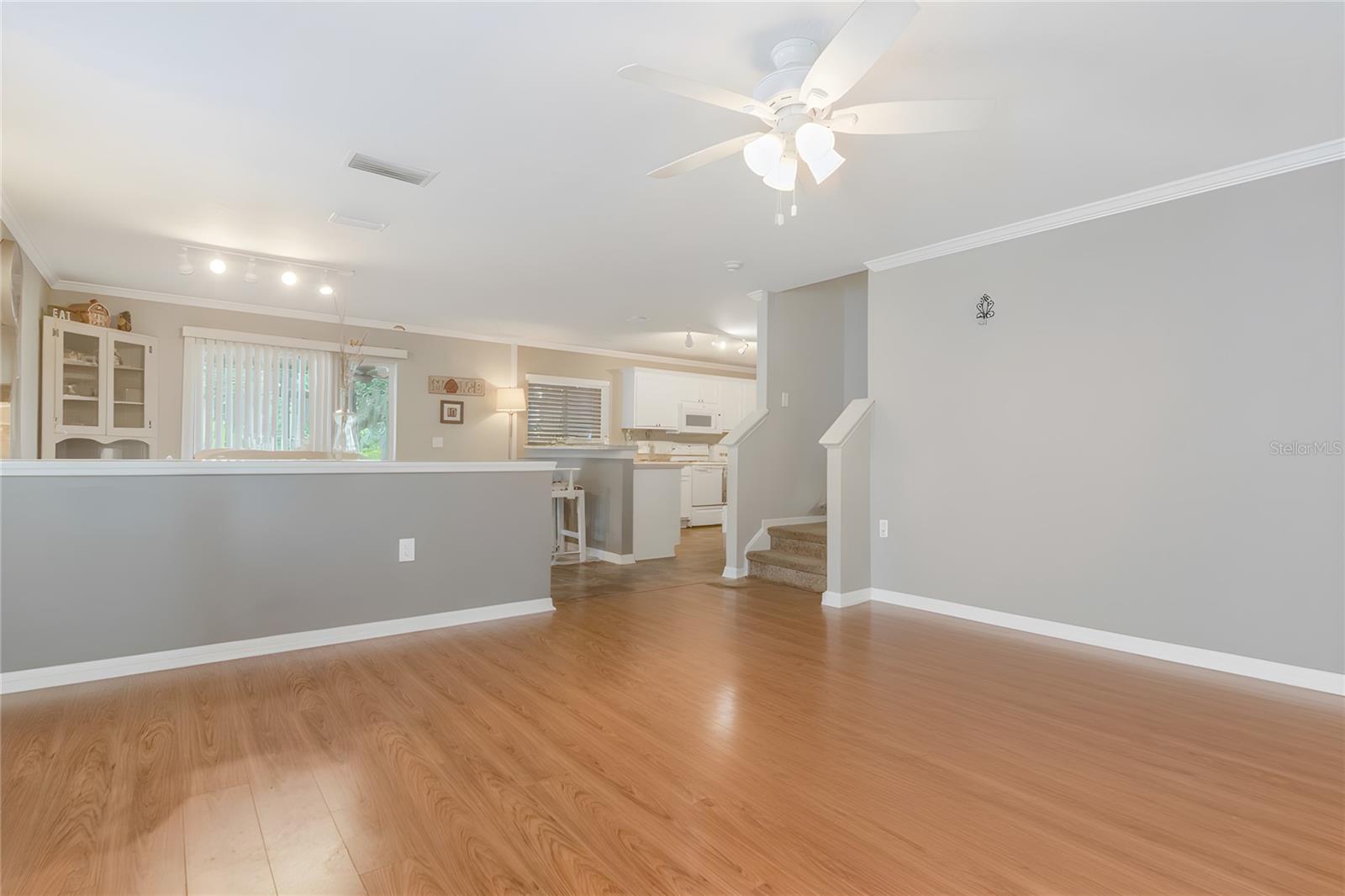19604 TIMBERBLUFF DR
