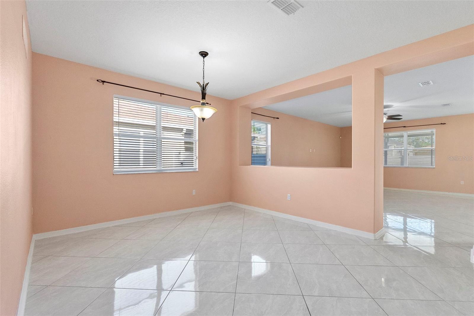 11114 HARTFORD FERN DR