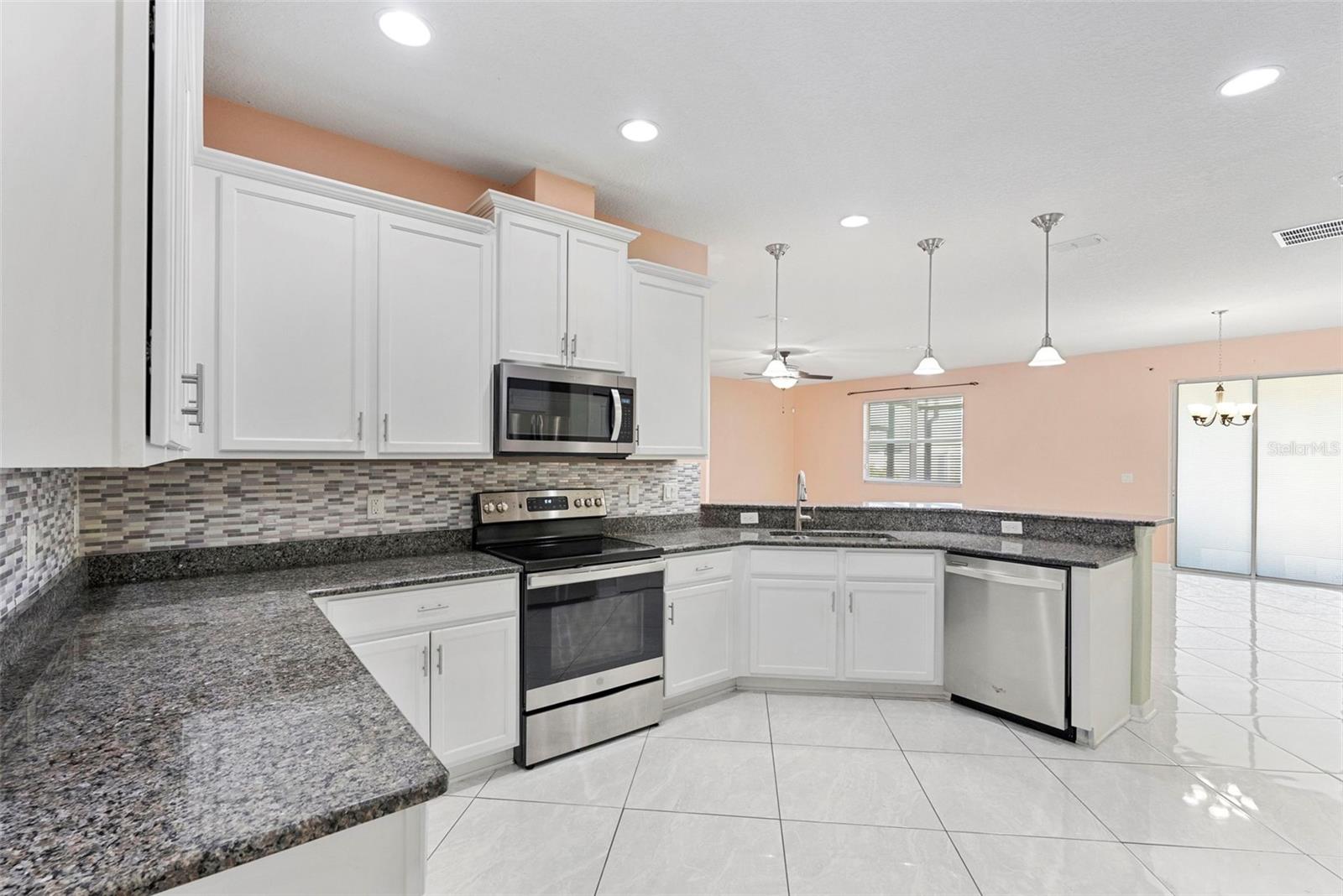 11114 HARTFORD FERN DR