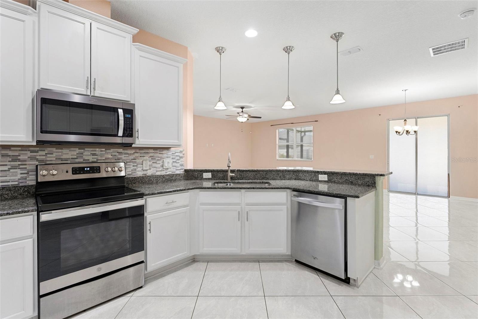 11114 HARTFORD FERN DR