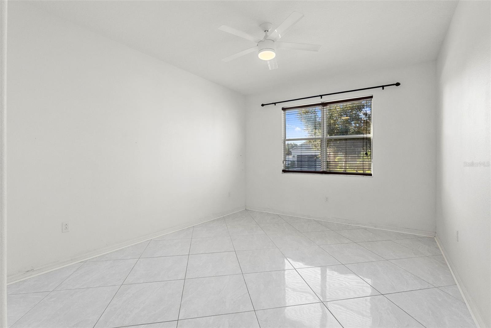11114 HARTFORD FERN DR
