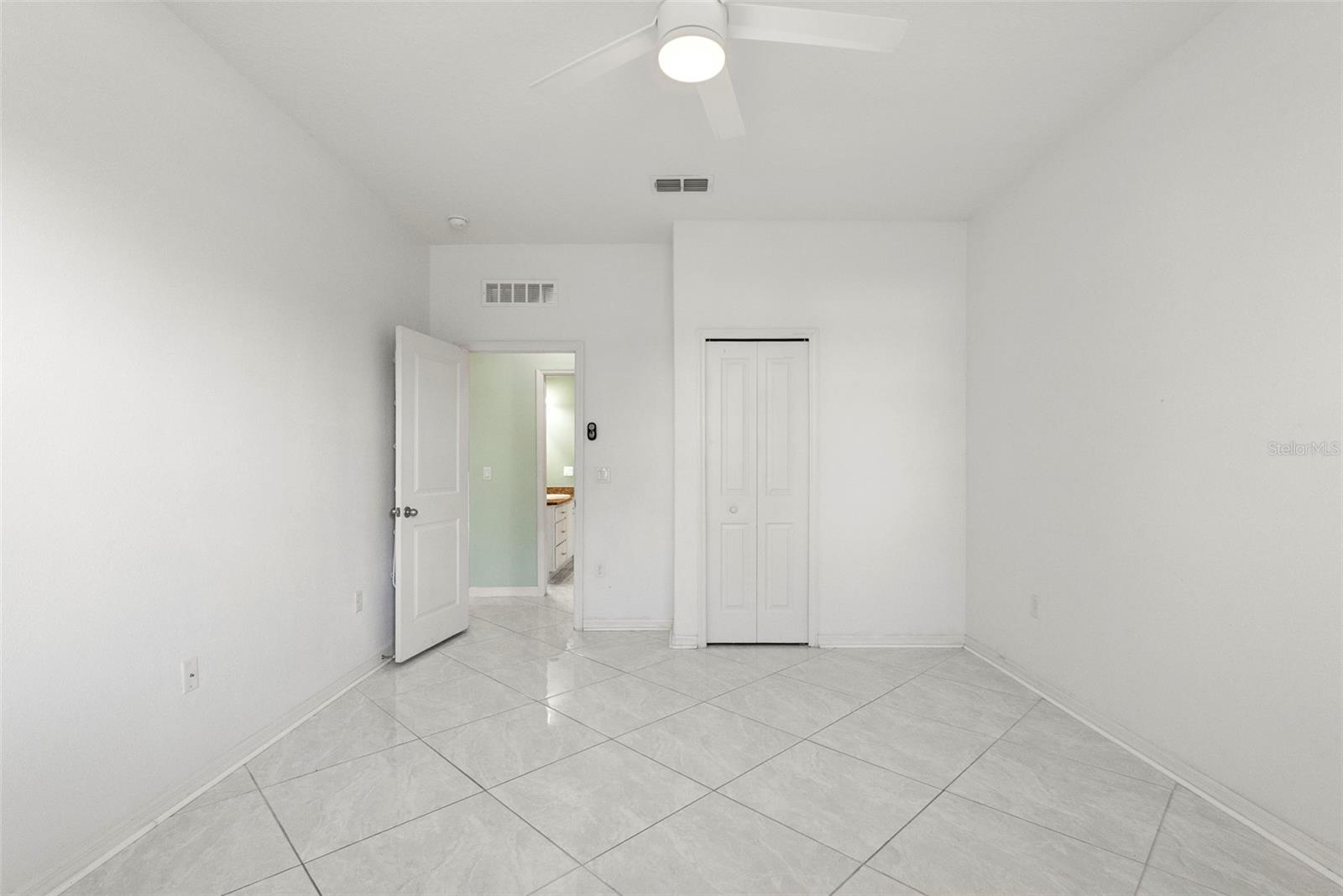 11114 HARTFORD FERN DR