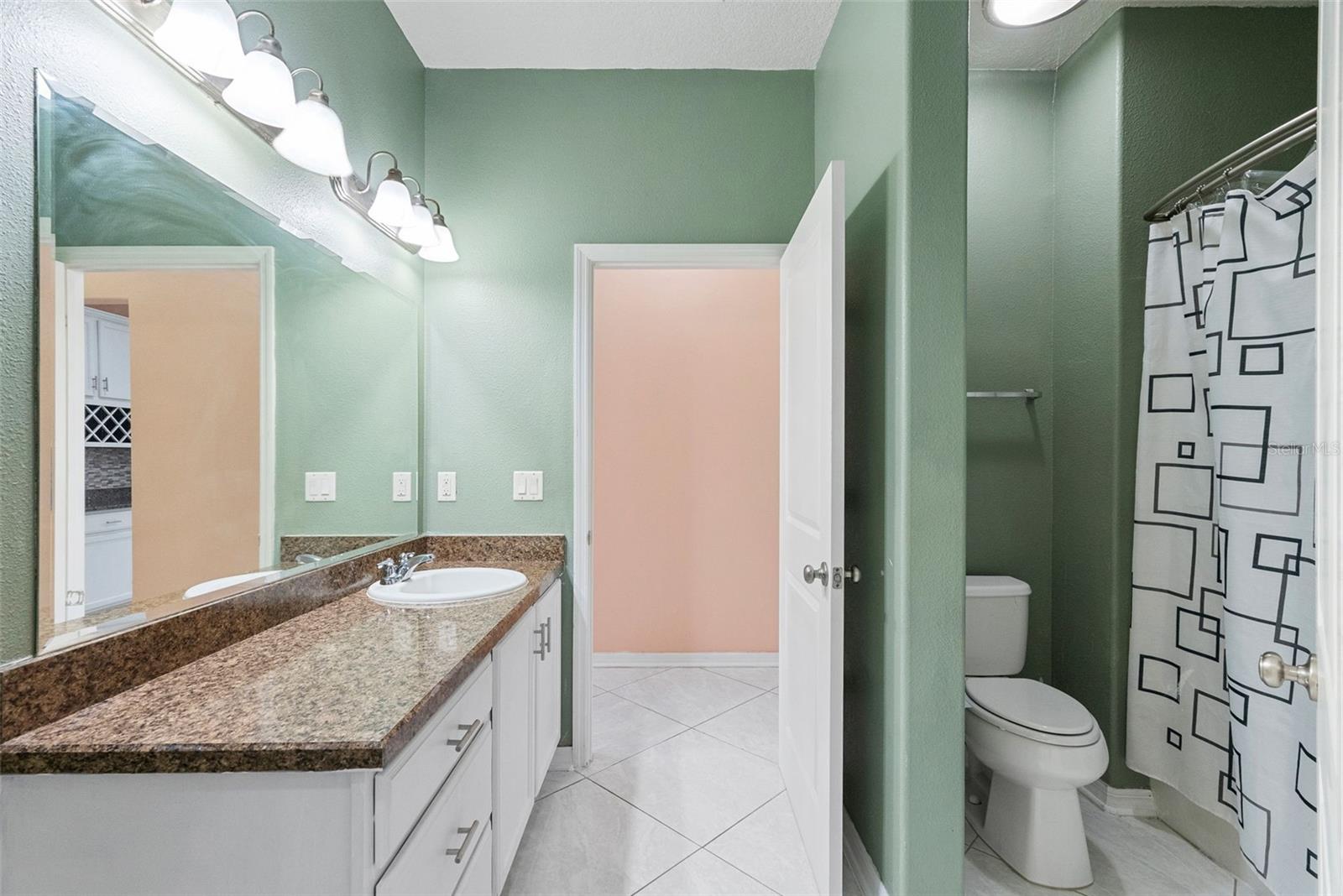 11114 HARTFORD FERN DR