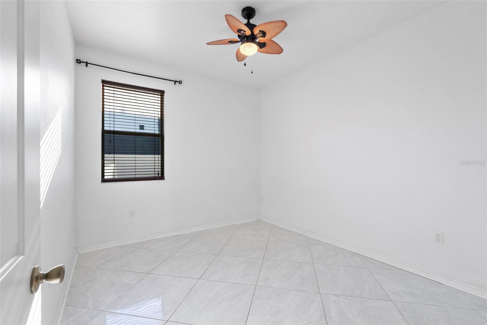 11114 HARTFORD FERN DR