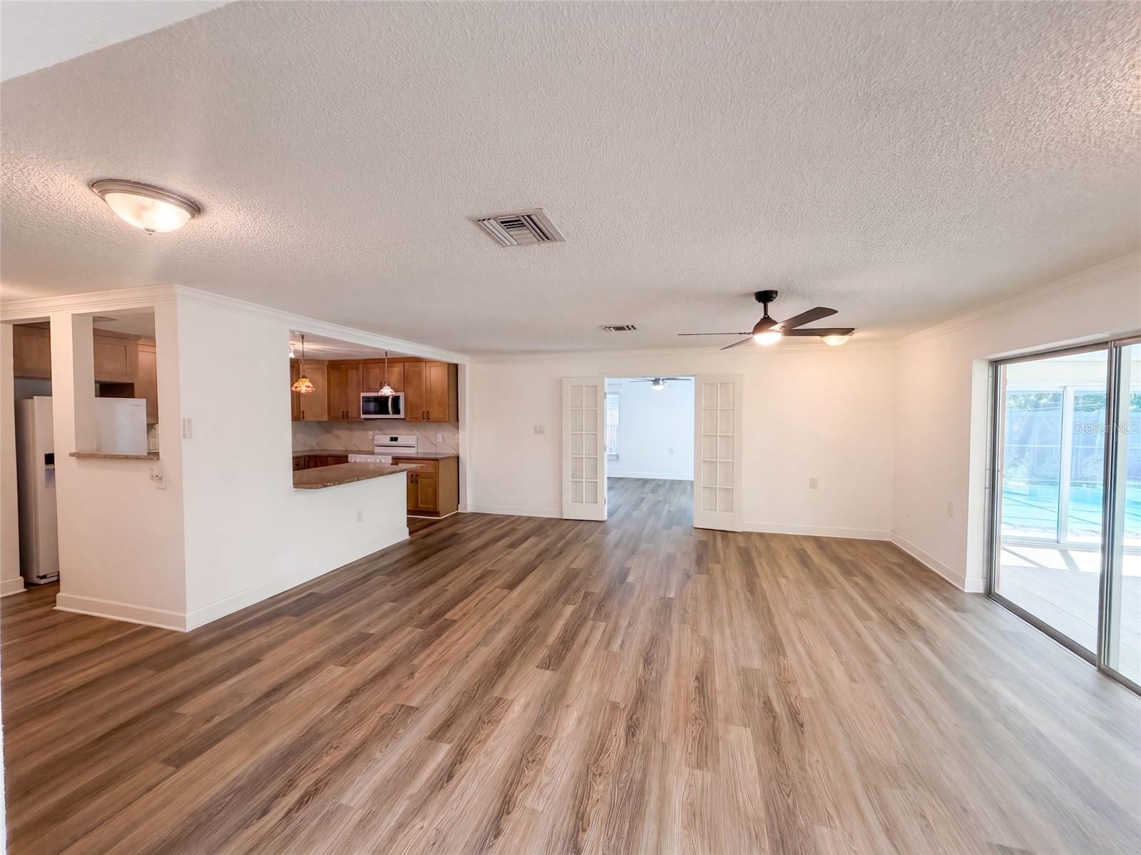 5122 BAY BLVD