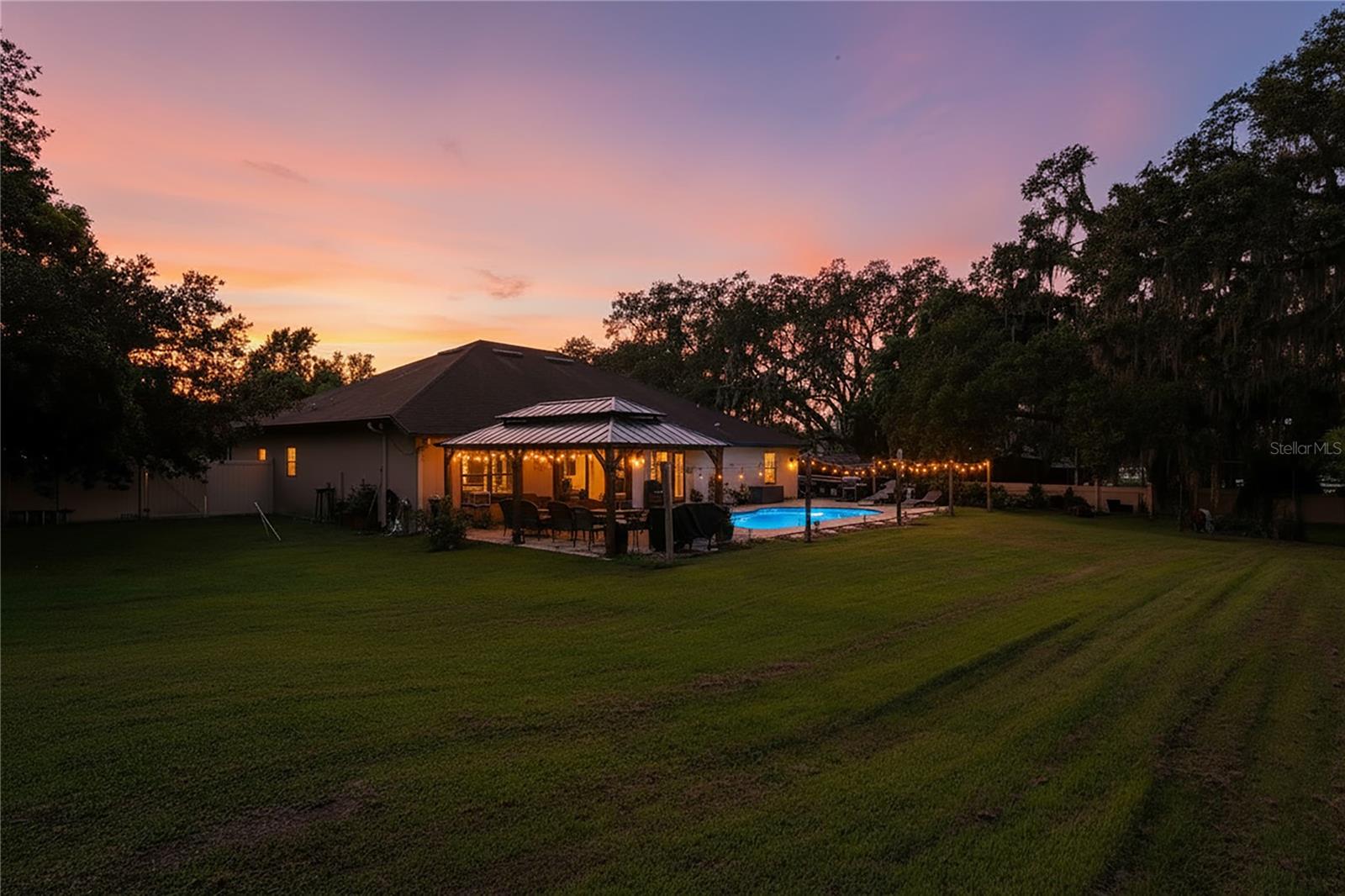 27725 CENTURY OAKS CT