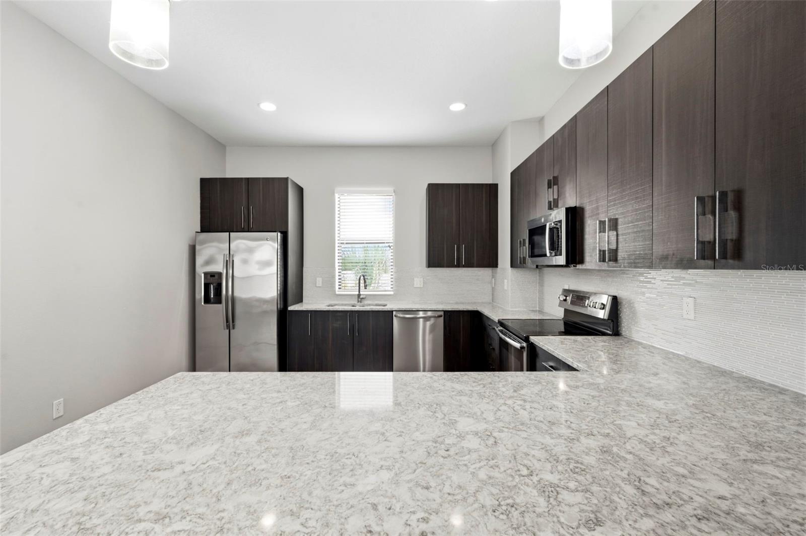 4810 W MCELROY AVE #7
