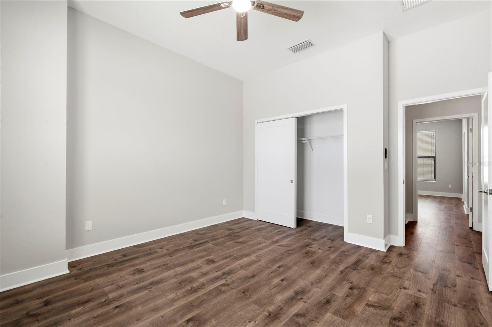 4810 W MCELROY AVE #7