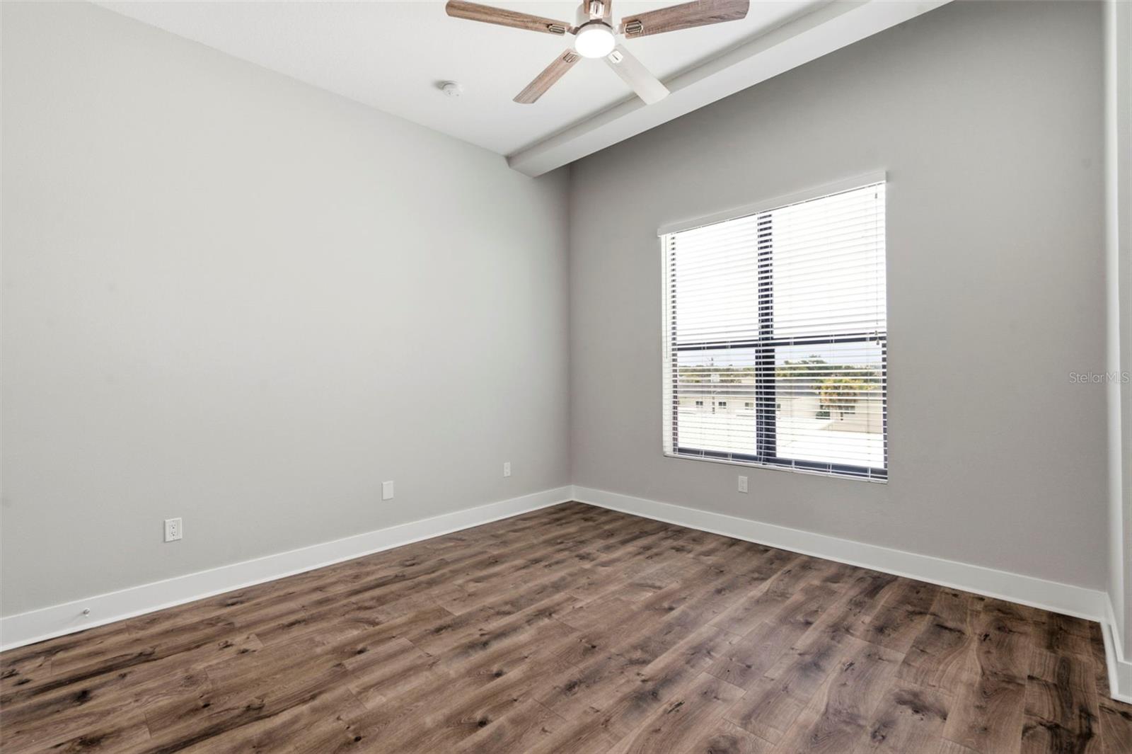 4810 W MCELROY AVE #7