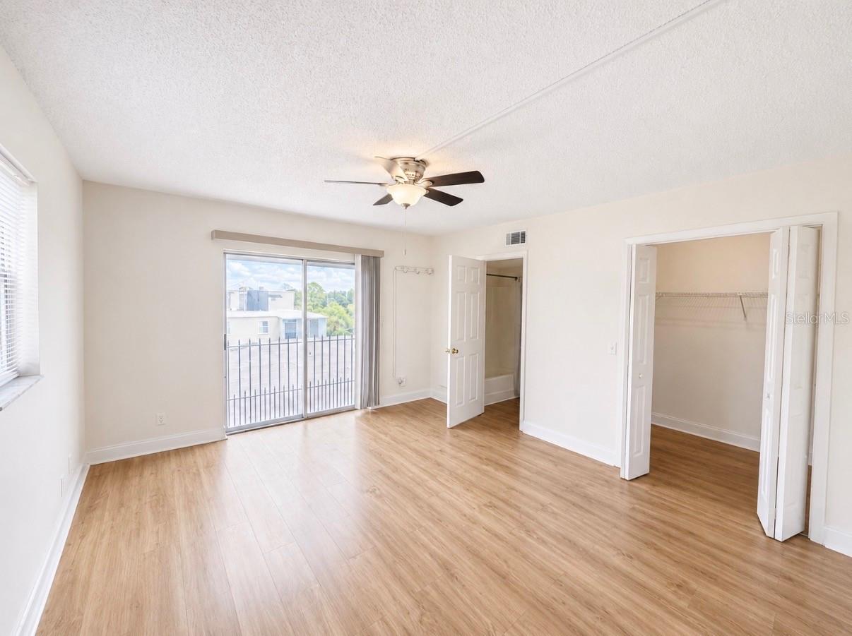 5541 BAY BLVD #550