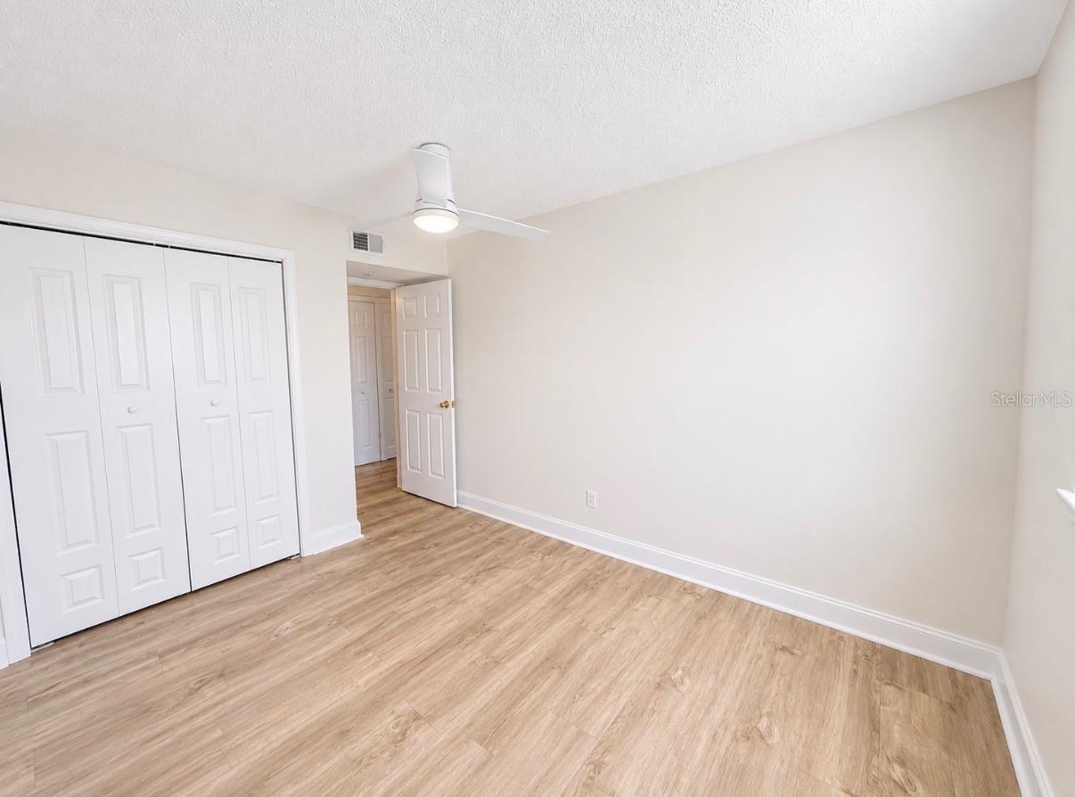 5541 BAY BLVD #550
