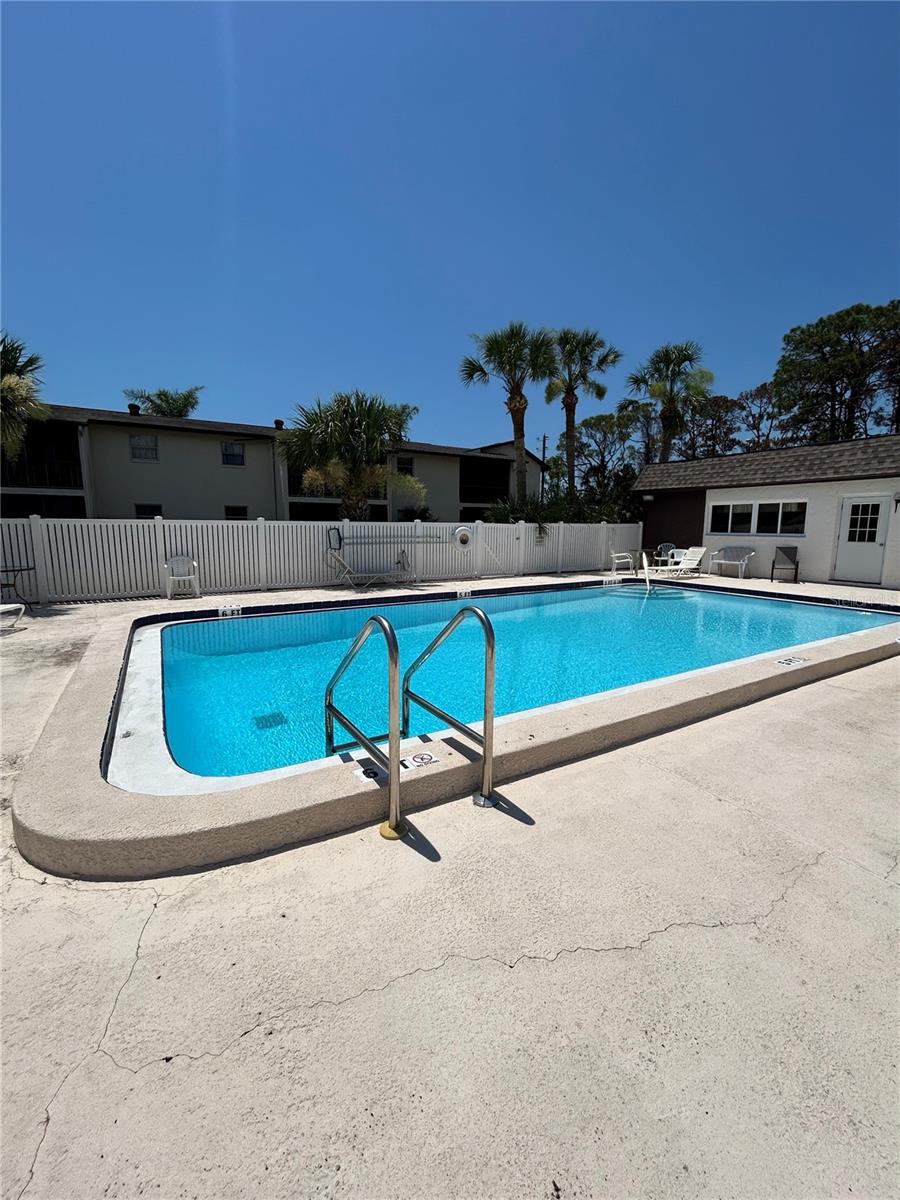 5541 BAY BLVD #550