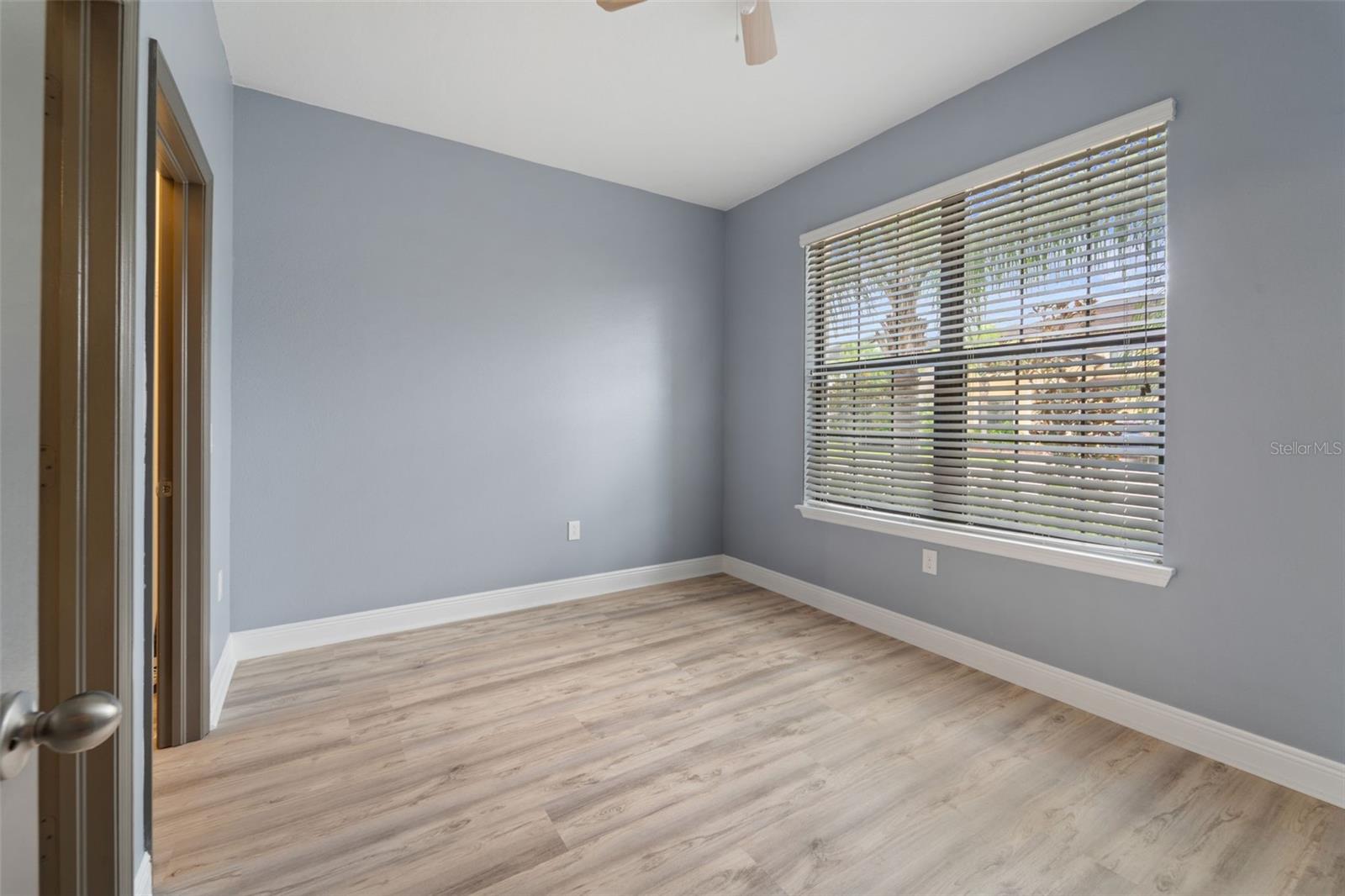 11006 TAHITI ISLE LN
