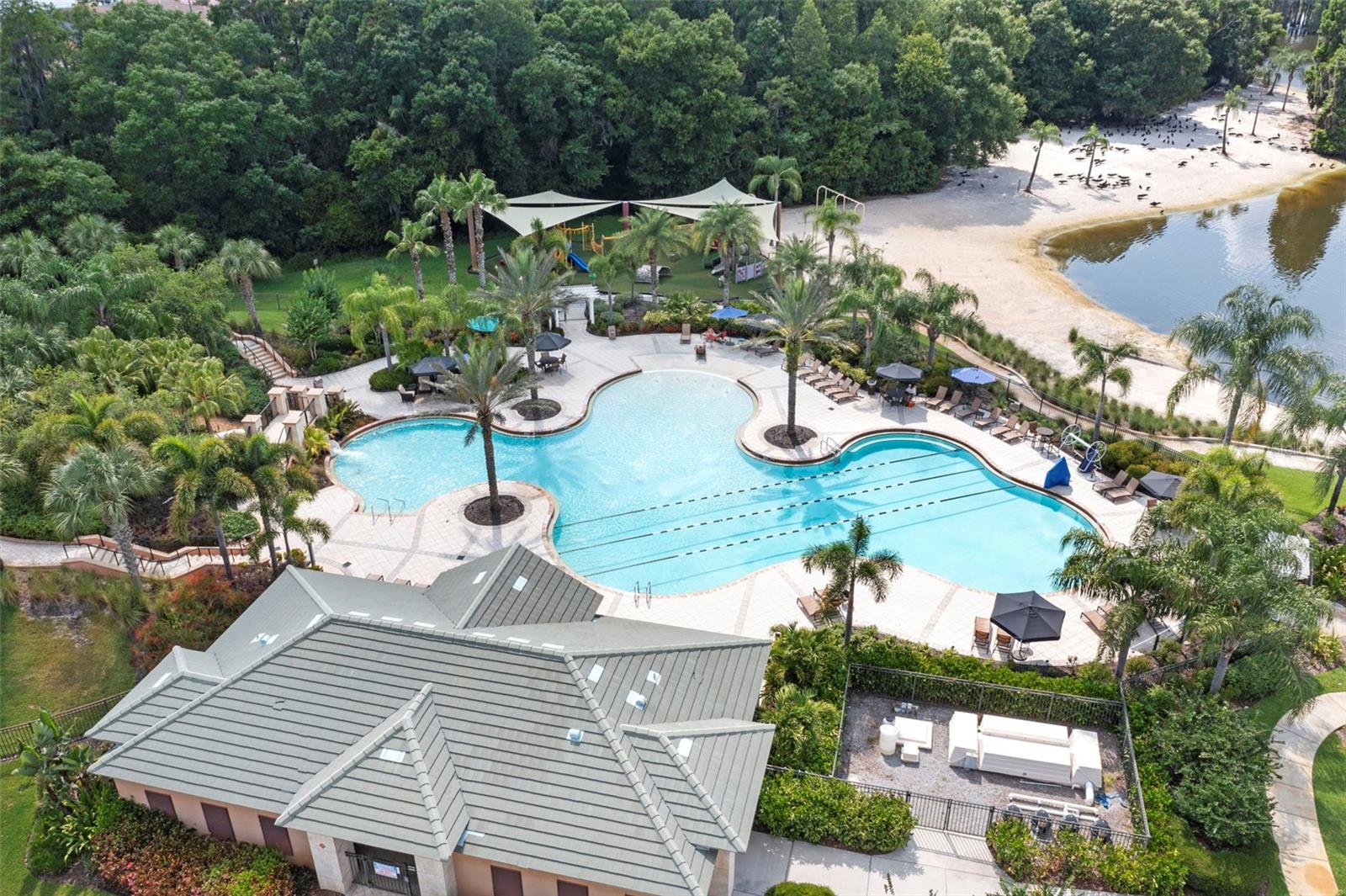 11006 TAHITI ISLE LN