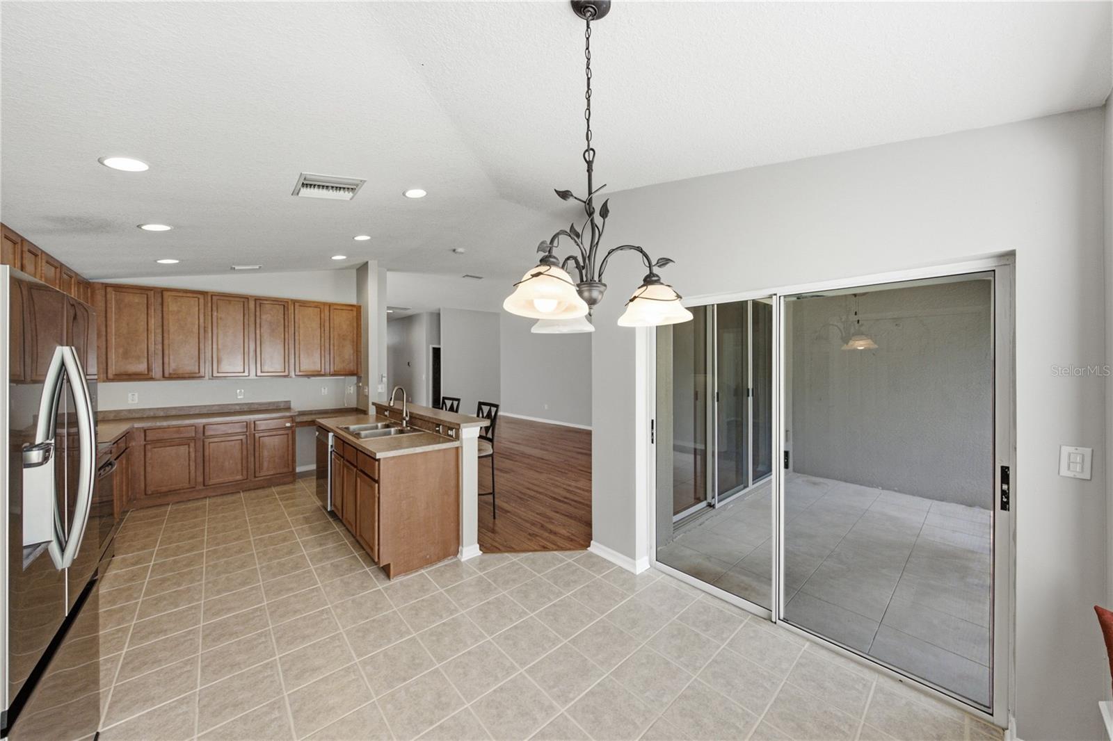 34455 CLIFFCREEK CT