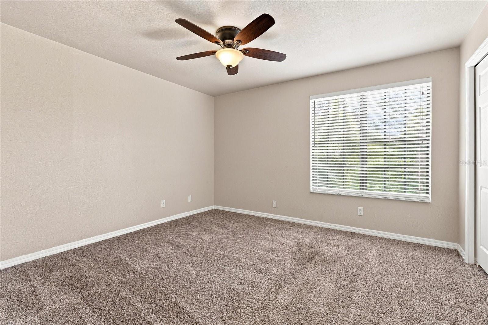 3324 LAUREL VIEW DR