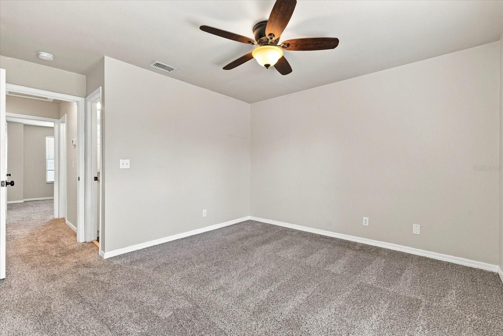3324 LAUREL VIEW DR