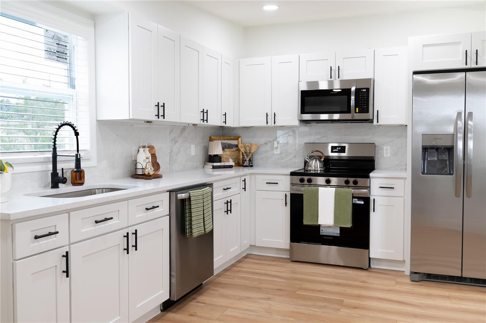1503 LANCELOT LOOP
