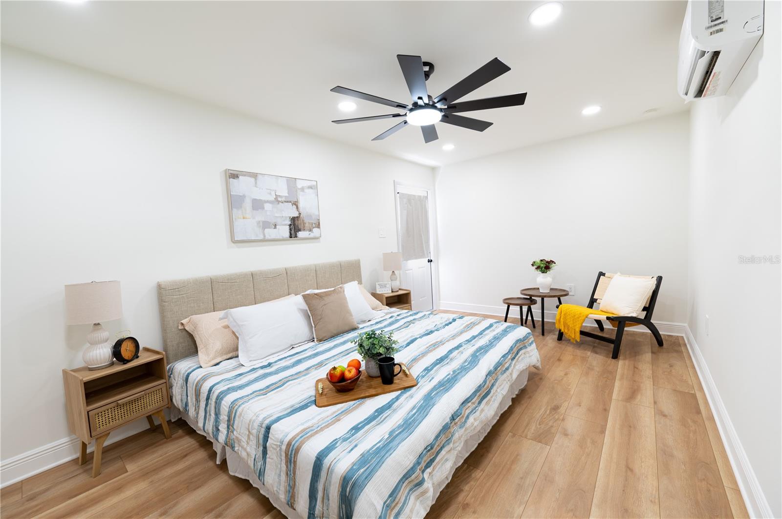 1503 LANCELOT LOOP