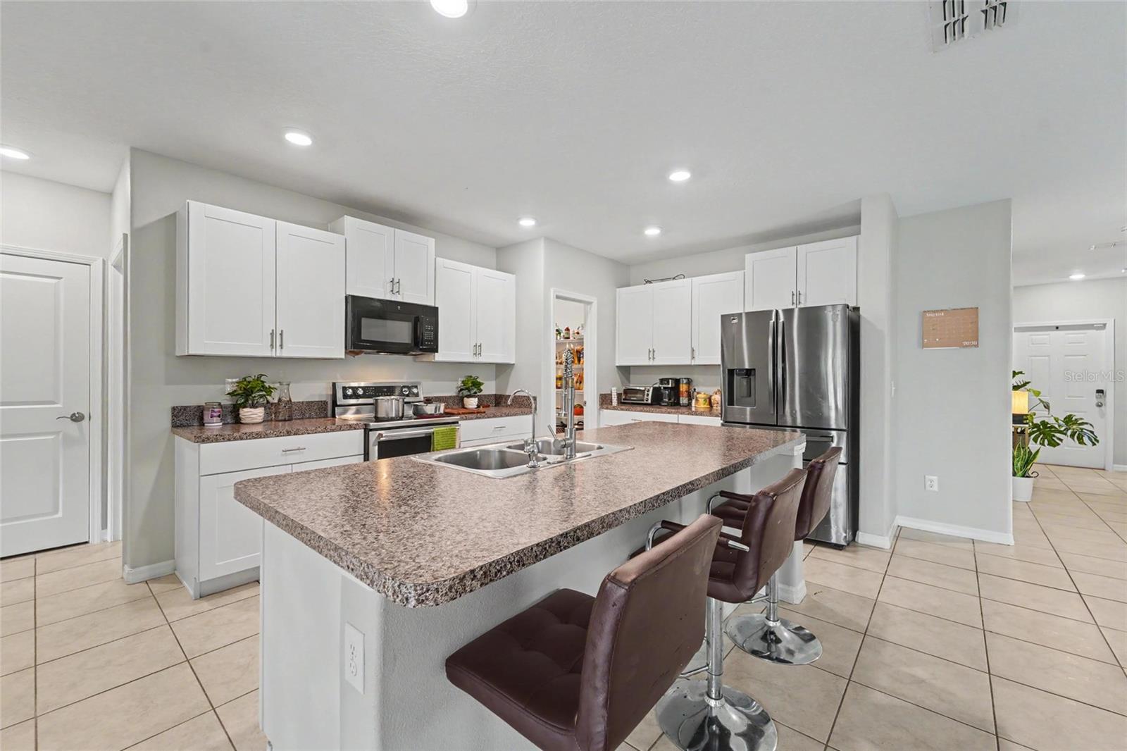 4513 ETERNAL PRINCE DR