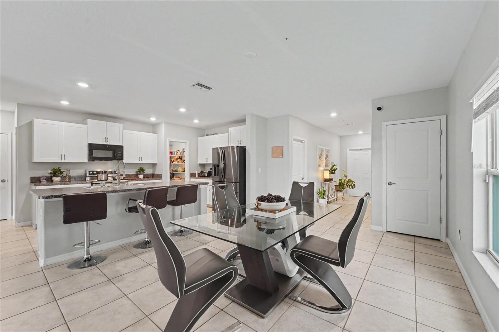 4513 ETERNAL PRINCE DR