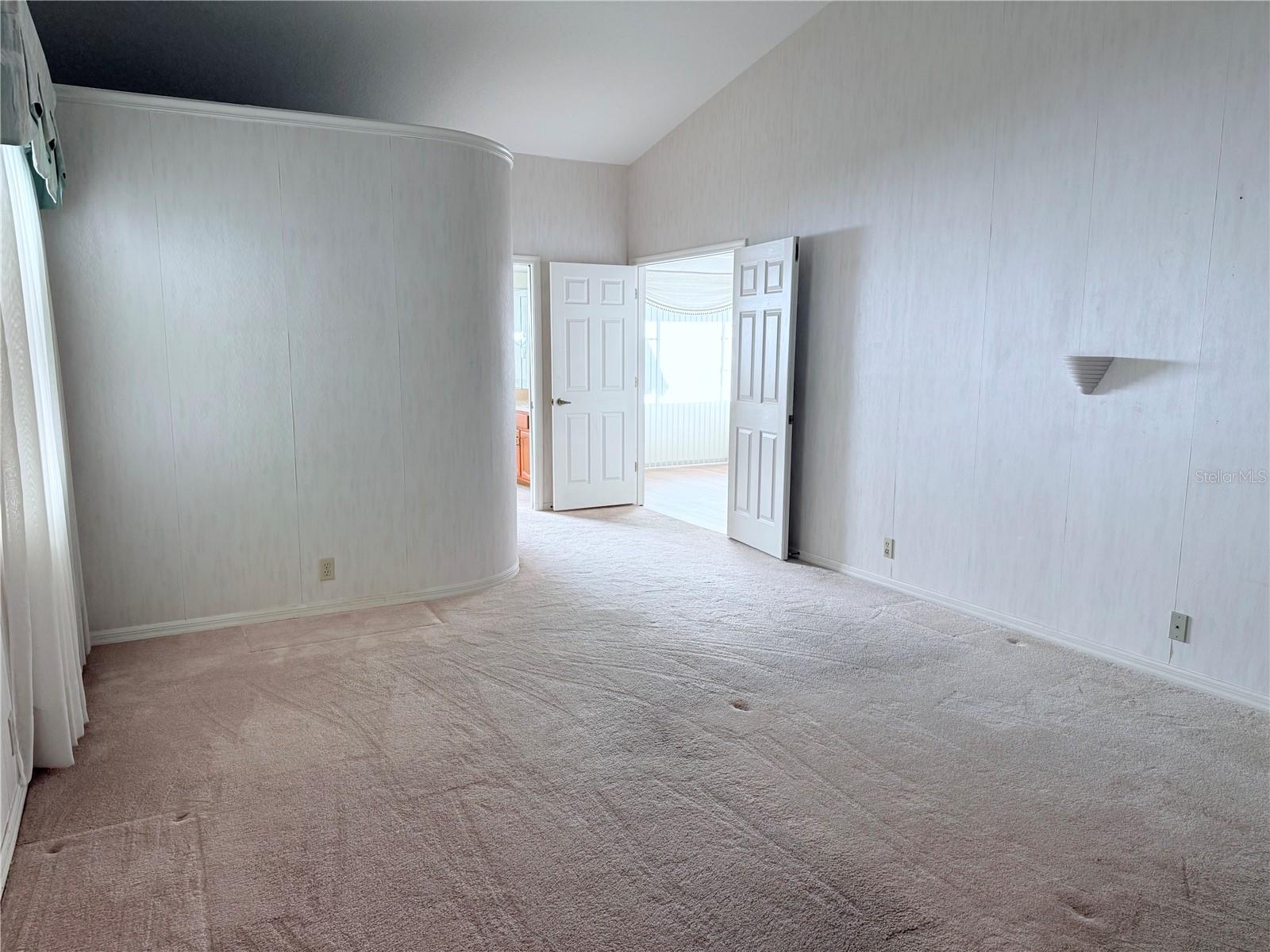 13928 TENNYSON DR